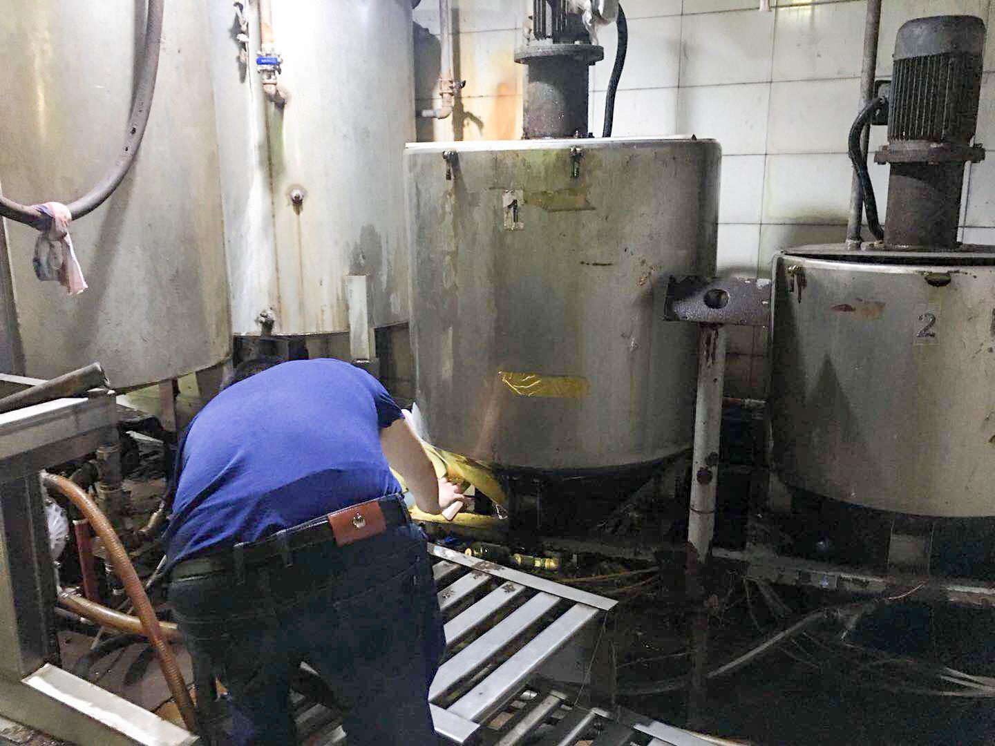 工程師現(xiàn)場技術(shù)服務(wù)